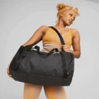 Сумка женская Puma AT ESS Barrel Bag черного цвета 07962901