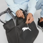 Спортивна сумка жіноча Puma AT ESS Tote Bag чорного кольору