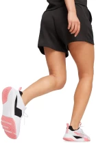 Спортивные шорты женские Puma MOTION Shorts TR черного цвета