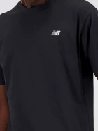 Футболка мужская New Balance NB Small Logo черного цвета