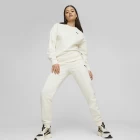 Свитшот женский Puma BETTER ESSENTIALS Crew молочного цвета