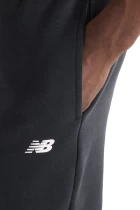 Штаны спортивные мужские New Balance Sport Fleece черного цвета