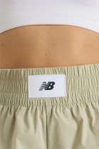 Шорти жіночі New Balance Pull On Boxer оливкового кольору