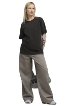Футболка жіноча PUMA ESS ELEVATED Wash Tee чорного кольору