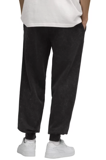 Спортивні штани чоловічі PUMA ESS ELEVATED Wash Sweatpants чорного кольору