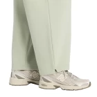 Штани жіночі New Balance Linear Heritage зеленого кольору