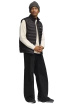 Мужской жилет PUMA PACKLITE Down Vest черного цвета