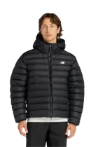 Куртка мужская New Balance Hooded Puffer черного цвета