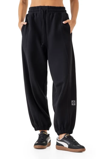 Штани жіночі FRND FOR FRIENDS Shape Fleece чорного кольору