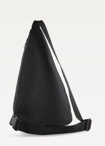 Сумка PUMA DECK Sling Bag Unisex чорного кольору
