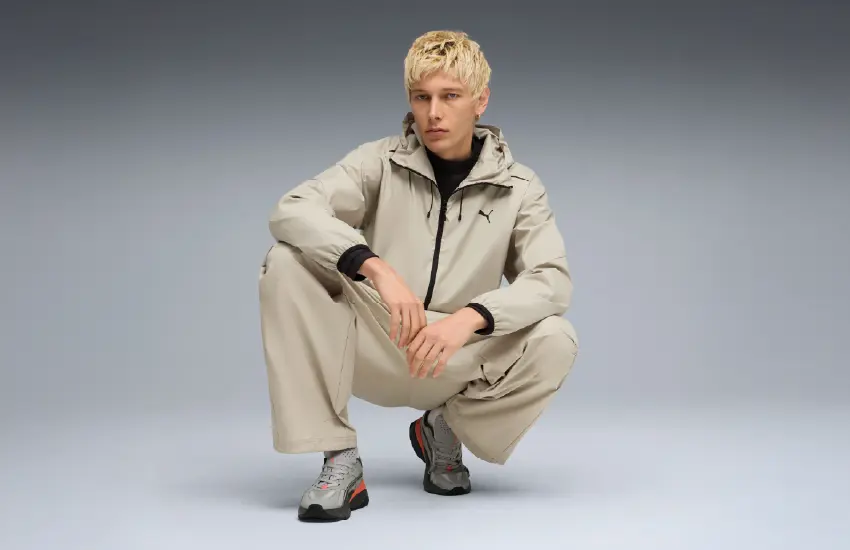 Спортивне взуття та одяг для чоловіків