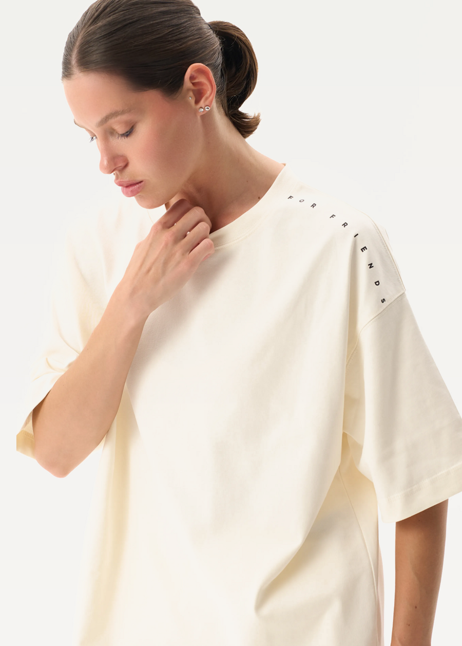Футболка FRND FOR FRIENDS Long женская молочного цвета