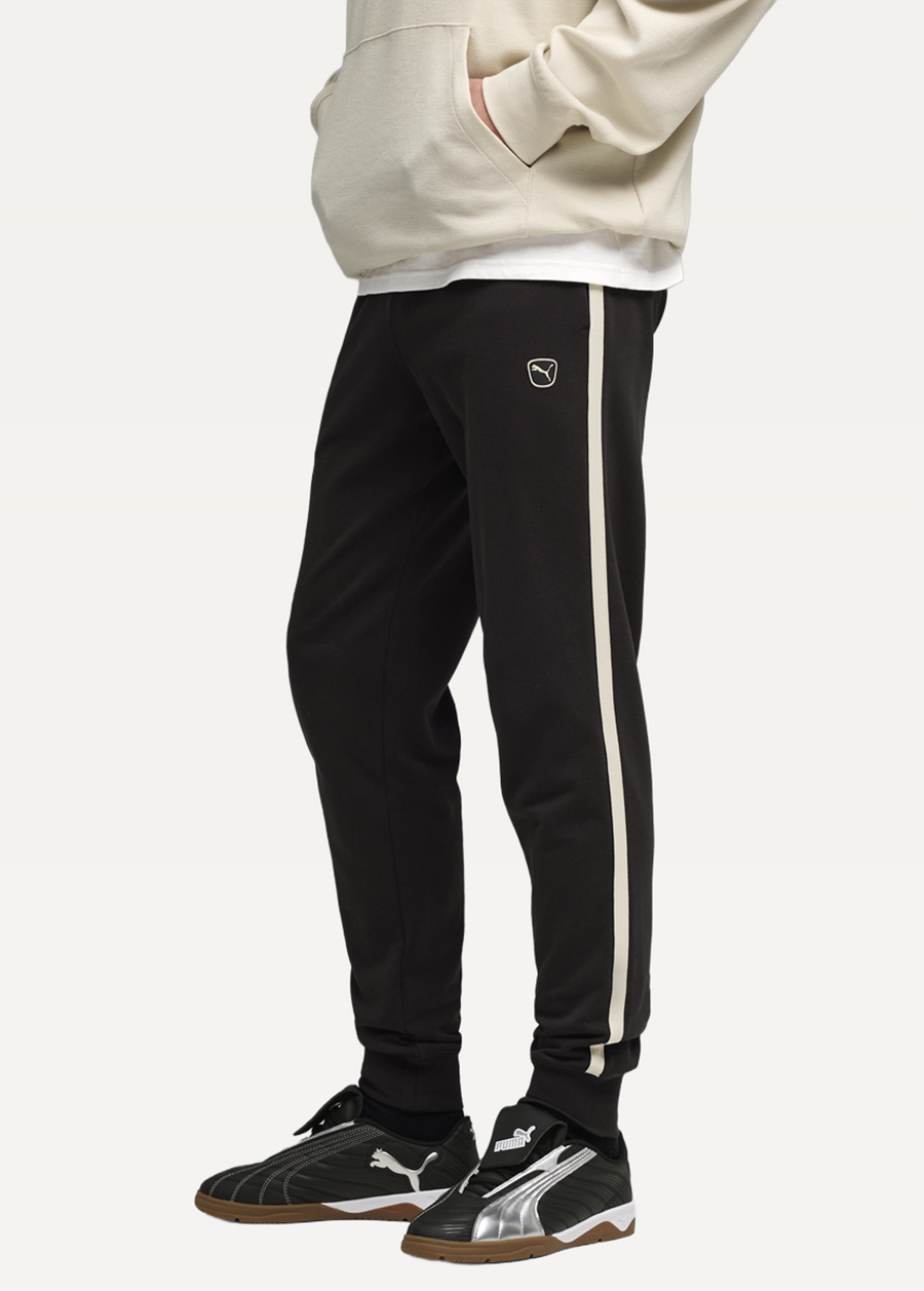 Спортивні штани чоловічі PUMA ESS ELEVATED Sweatpants чорного кольору