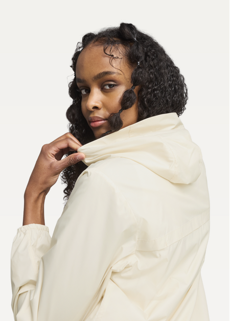 Вітрівка жіноча PUMA Ess Regular Windbreaker Alpine Snow