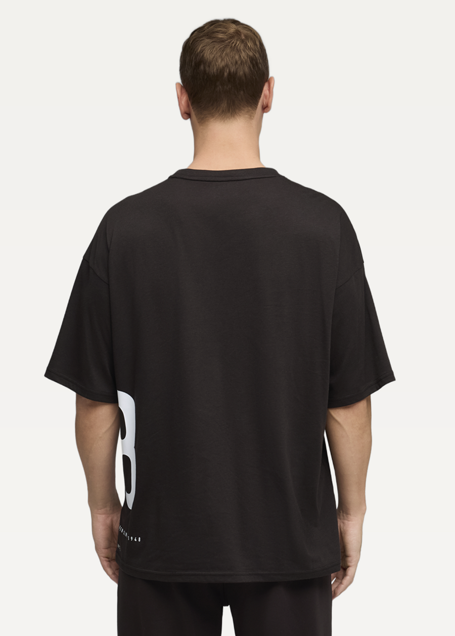 Футболка чоловіча PUMA M GRAPHIC OVERSIZED TEE чорного кольору