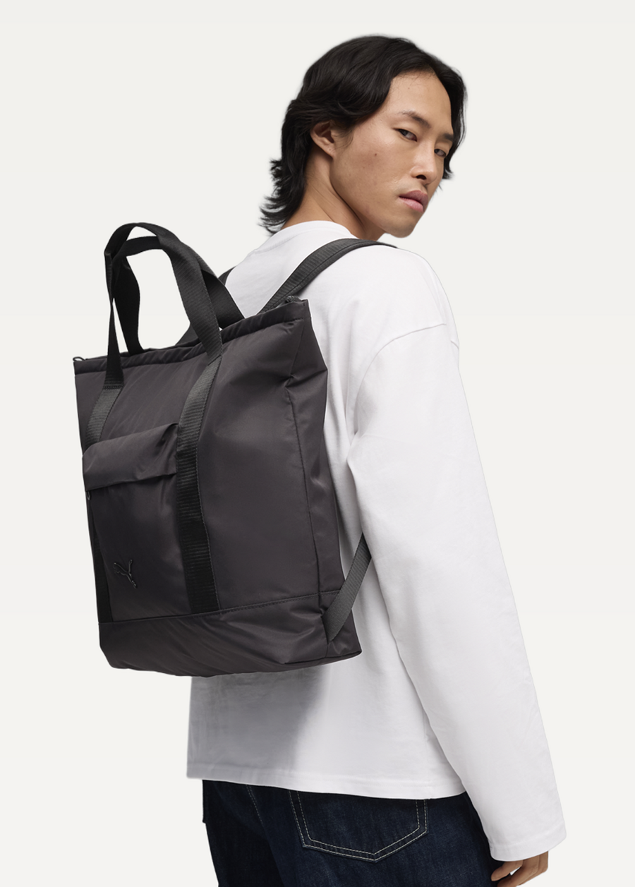 Сумка-шопер PUMA ESSENTIALS Tote Backpack чорного кольору