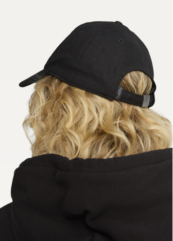 Кепка PUMA WARDROBE ESS Dad Cap чорного кольору