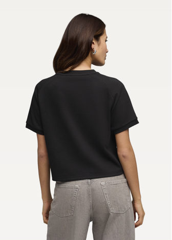 Футболка женская PUMA CLASS Relaxed Tee черного цвета