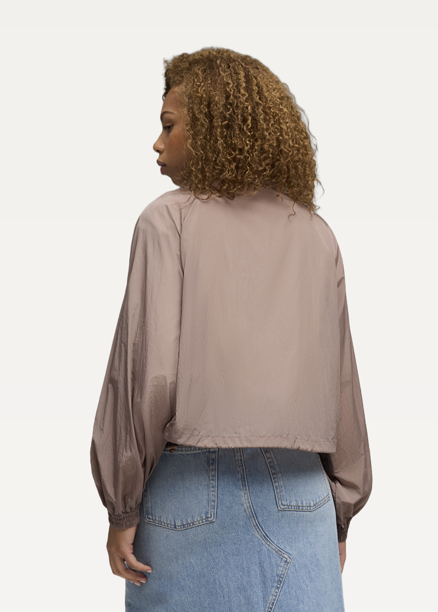 Женская спортивная куртка PUMA HER Relaxed Full-Zip Woven J Sandstone