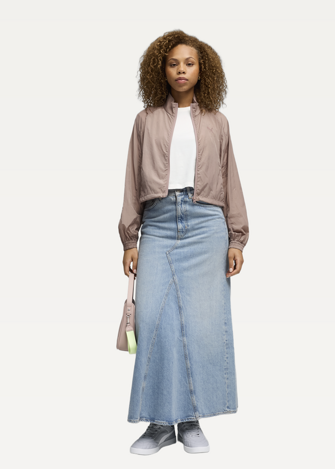 Женская спортивная куртка PUMA HER Relaxed Full-Zip Woven J Sandstone