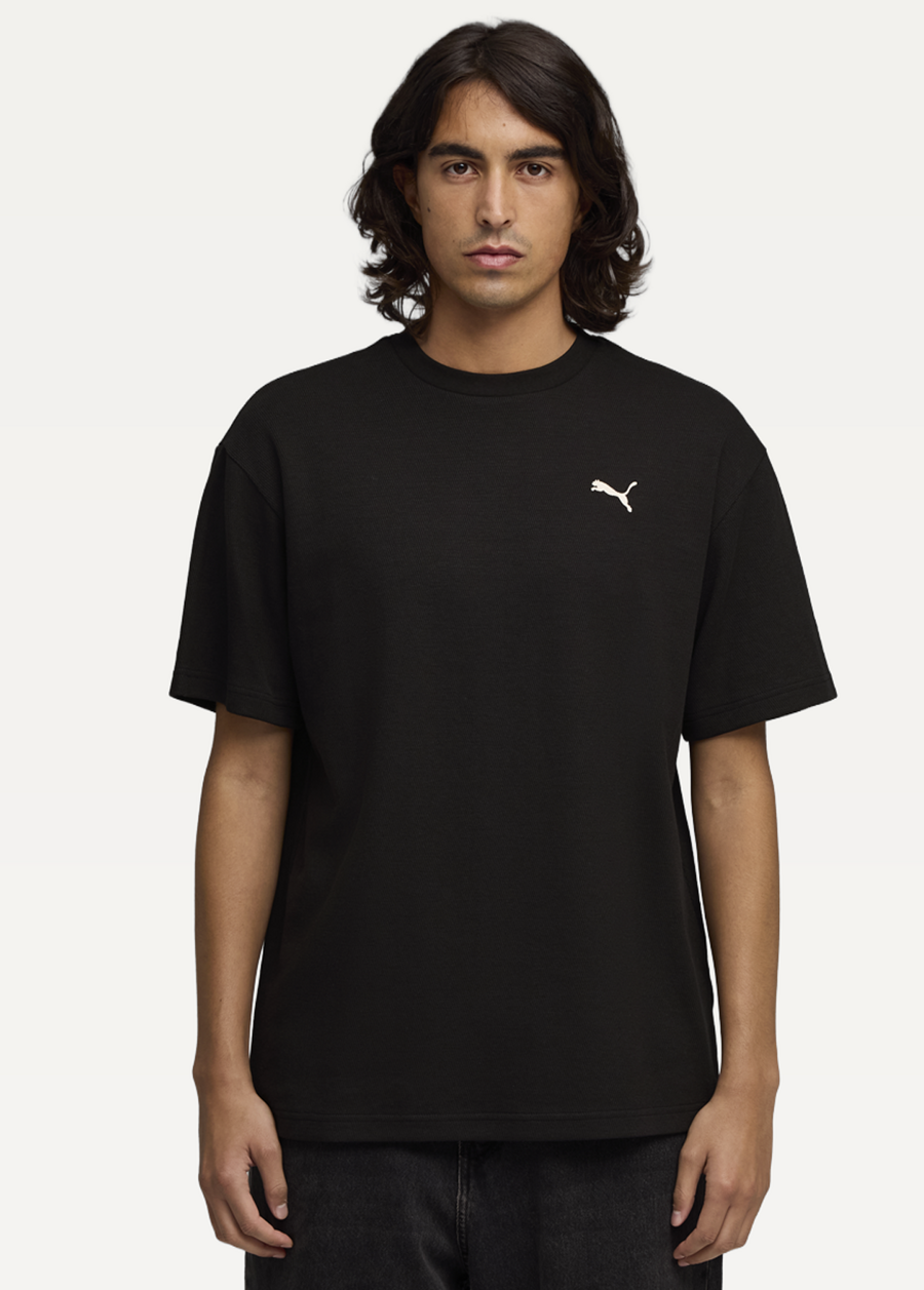 Футболка чоловіча PUMA ESS ELEVATED Relaxed Tee чорного кольору