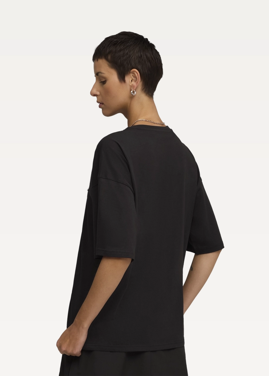 Футболка женская PUMA WARDROBE ESS Oversized Tee черного цвета