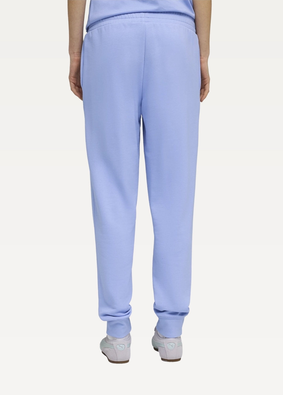 Спортивные шорты женские PUMA ESS SCRIPT Sweatpants Intense Lavender