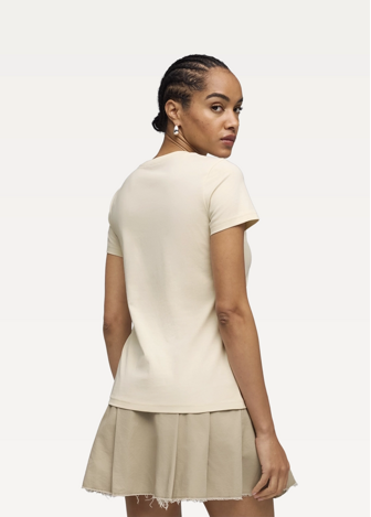 Футболка жіноча PUMA ESS ELEVATED Tee Alpine Snow