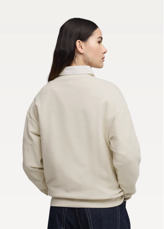 Свитшот женский PUMA ESS ELEVATED Comfort Crew TR Alpine Snow