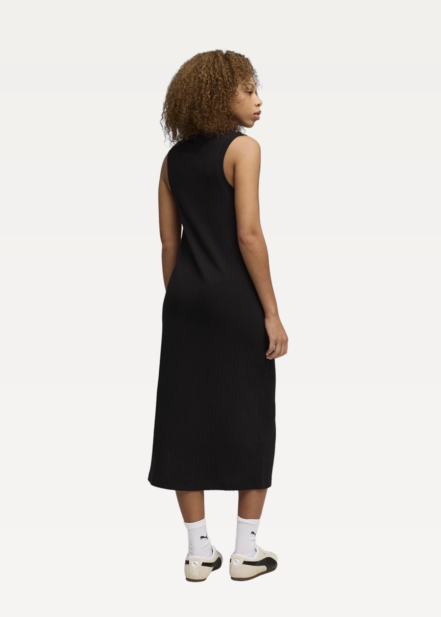 Сукня жіноча PUMA HER Relaxed Dress чорного кольору