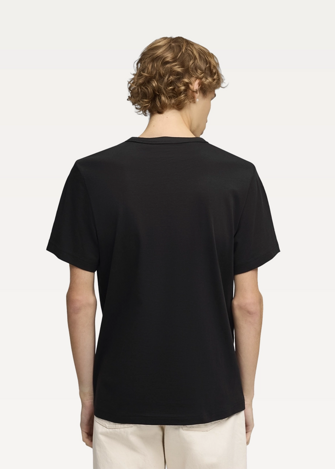 Футболка чоловіча PUMA ESS ELEVATED Black Tee черного цвета