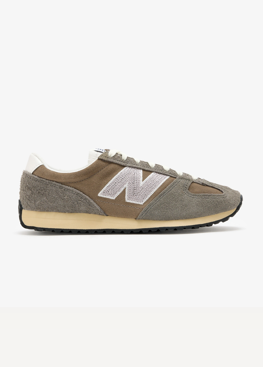 Кроссовки New Balance 471 Unisex темно-серого цвета