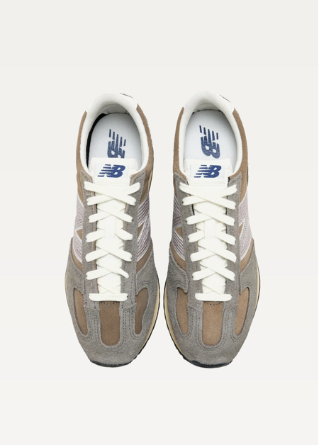 Кроссовки New Balance 471 Unisex темно-серого цвета