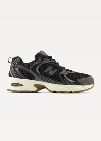 Кроссовки New Balance 530 Unisex черного цвета