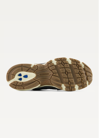 Кроссовки New Balance 530 Unisex черного цвета