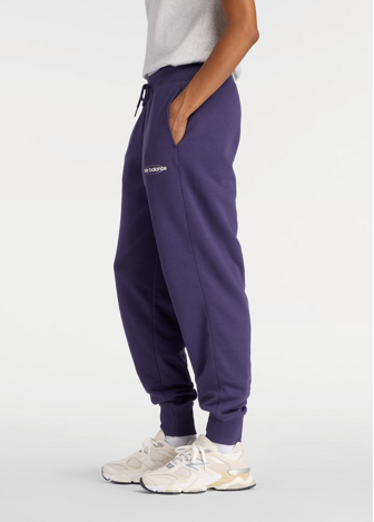 Штаны женские New Balance Sport French Terry Graphic Jogger фиолетового цвета
