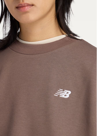 Світшот жіночий New Balance Sport Essentials French Terry Crew шоколадного кольору