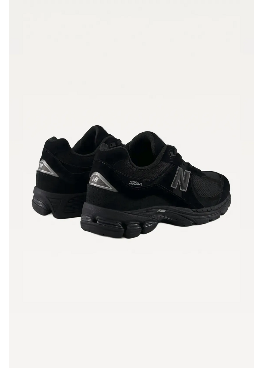 Кросівки New Balance 2002R Unisex чорного кольору