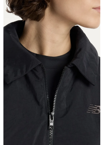 Куртка-бомбер женская Woven Bomber Jacket черного цвета
