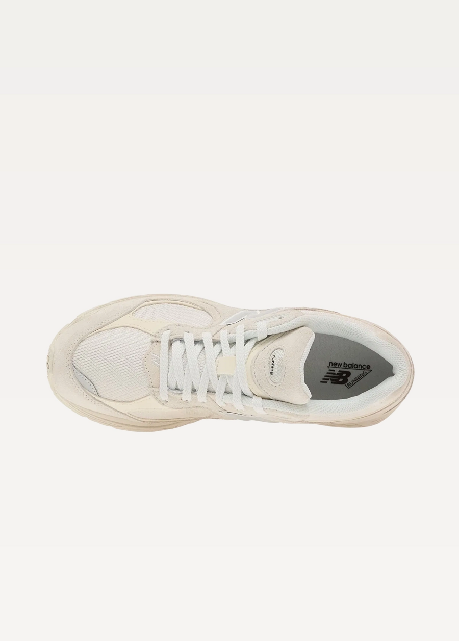 Кросівки New Balance 2002R Unisex білого кольору
