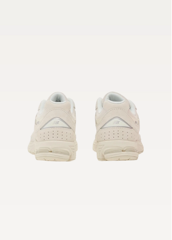 Кросівки New Balance 2002R Unisex білого кольору