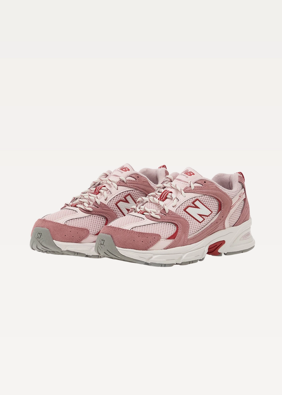 Кросівки жіночі New Balance 530 рожевого кольору