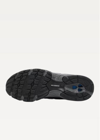 Кросівки New Balance 740 Unisex чорного кольору