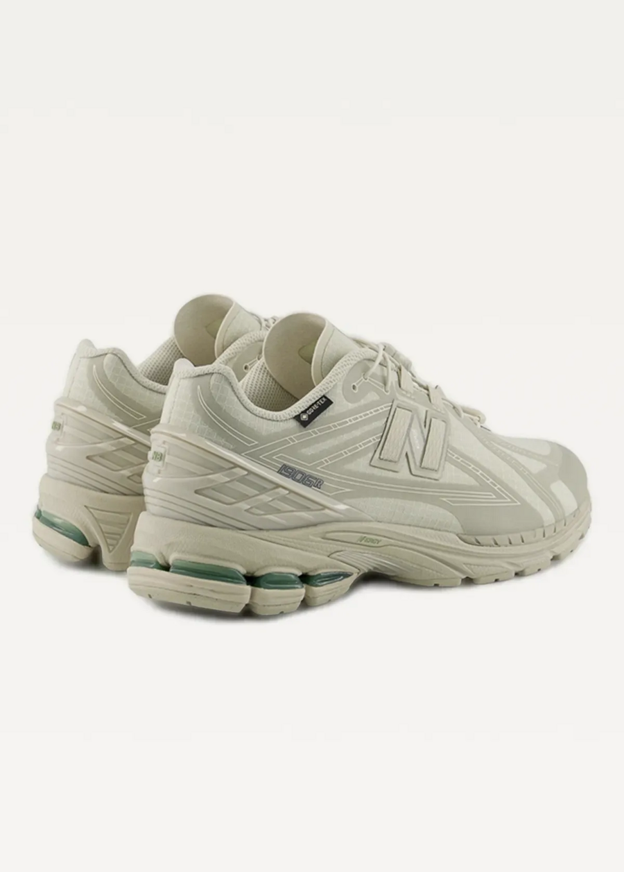 Кросівки New Balance 1906 Gore-Tex Unisex пісочного кольору