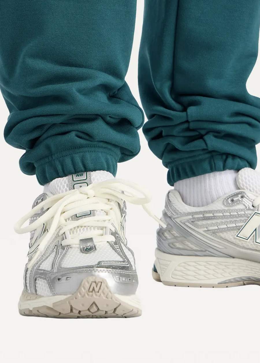 Штани чоловічі New Balance Essentials French Terry зеленого кольору