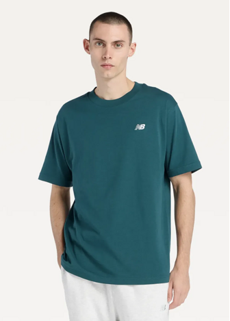 Футболка чоловіча New Balance Sport Essentials Cotton темно зеленого кольору