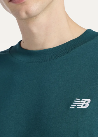 Футболка чоловіча New Balance Sport Essentials Cotton темно зеленого кольору