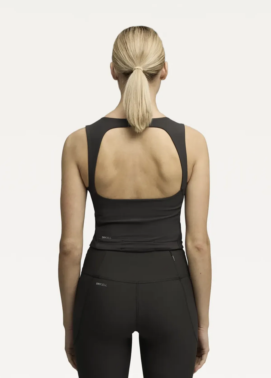 Топ женский спортивный PUMA W RUN LIGHTSTRIDE CROP TOP черного цвета
