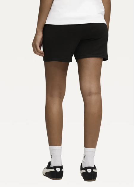 Спортивні шорти жіночі PUMA ESS SCRIPT High-Waist Shorts чорного кольору