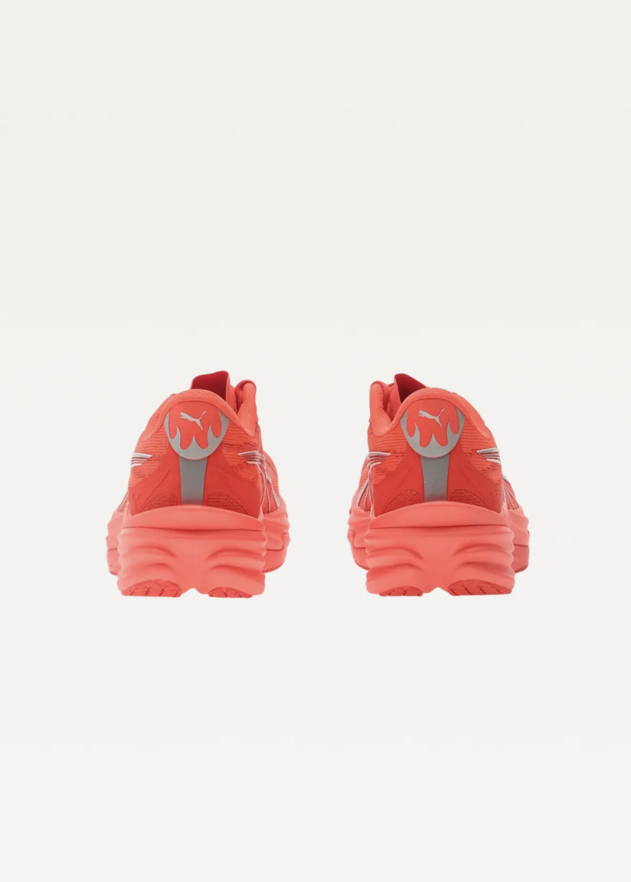 Кросівки чоловічі PUMA Deviate NITRO 4 Ultra Red-PUMA Silver